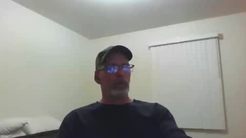 Snapshot of mustang_daddy chatting on 6, 4, 2026 307MountainMan online show from 6, 4, 2026