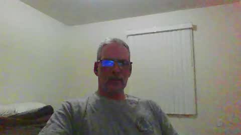 Snapshot of mustang_daddy chatting on 30, 4, 2026 307MountainMan online show from 30, 4, 2026