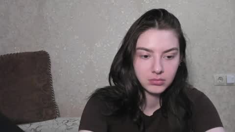 cute couple online show from 29, 3, 2026