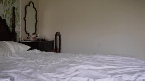  MIA  I will be here Monday Wednesday Thursday Saturday online show from 9, 4, 2026