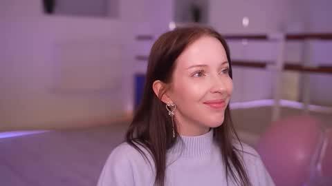 STELLA  Im here today online show from 3, 10, 2025