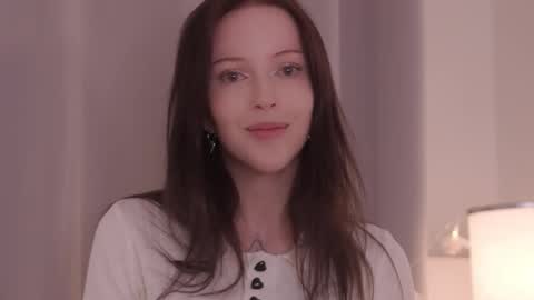 STELLA  Im here today online show from 9, 10, 2025
