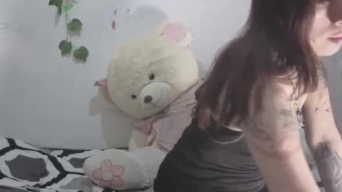 Snapshot of myagosling13 chatting on 7, 5, 2026 miagosling NTMU Dont forget follow me online show from 7, 5, 2026