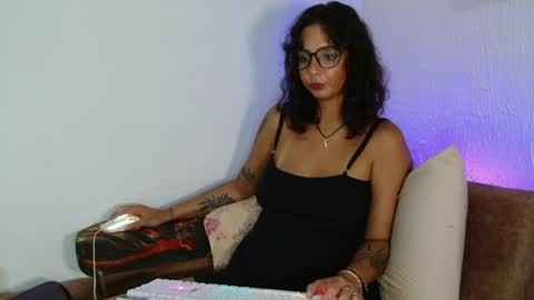 myamillor online show from 5, 4, 2026