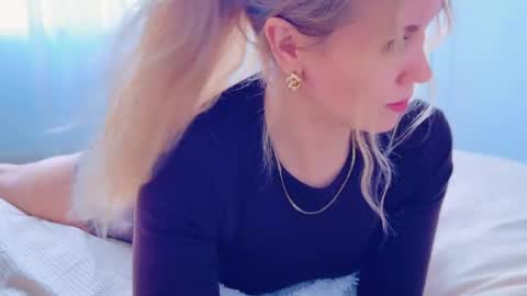 Mya-be Yours P online show from 30, 3, 2026