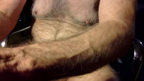 r-glenn-01 online show from 8, 1, 2026