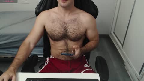 Snapshot of myhairymacho chatting on 5, 7, 2026 Juan OF myhairymacho online show from 5, 7, 2026