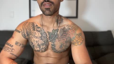 Snapshot of myke_esthetic chatting on 11, 1, 2025 Myke esthetic online show from 11, 1, 2025