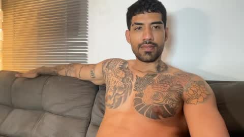 Myke esthetic online show from 4, 3, 2026