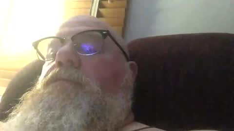 myqueen76myqueen76 online show from 27, 4, 2026