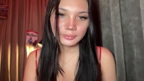 UR GIRL NEXTDOOR online show from 18, 3, 2026