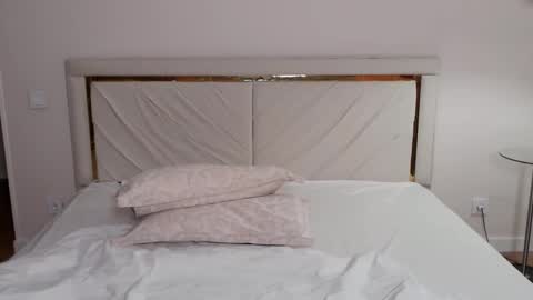 mysticsirenn online show from 3, 3, 2025