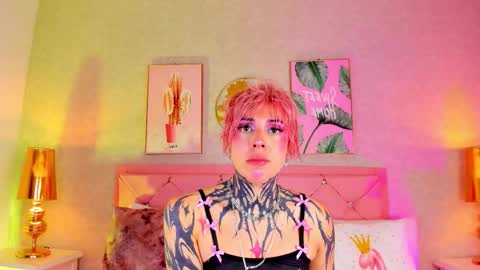 Snapshot of mystikdoll chatting on 5, 2, 2026 Misteika online show from 5, 2, 2026