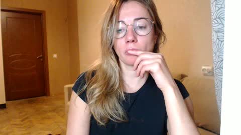 Maya online show from 10, 1, 2025