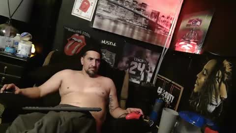 Snapshot of n3v3rpanic1 chatting on 12, 1, 2025 SnackPants online show from 12, 1, 2025