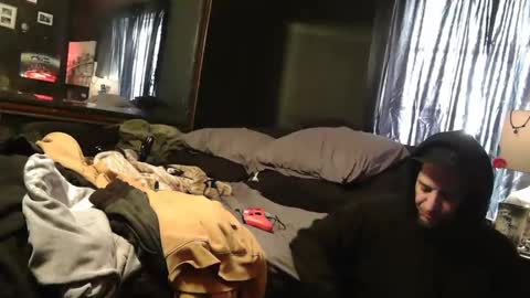 Snapshot of n3v3rpanic1 chatting on 22, 1, 2025 SnackPants online show from 22, 1, 2025