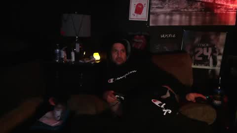 Snapshot of n3v3rpanic1 chatting on 28, 1, 2025 SnackPants online show from 28, 1, 2025