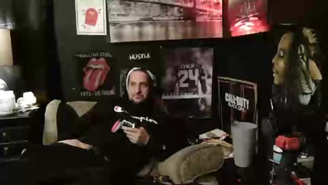 Snapshot of n3v3rpanic1 chatting on 29, 1, 2025 SnackPants online show from 29, 1, 2025