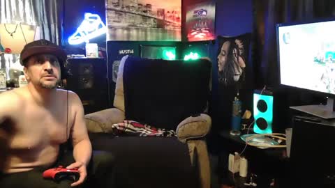 Snapshot of n3v3rpanic1 chatting on 29, 1, 2025 SnackPants online show from 29, 1, 2025