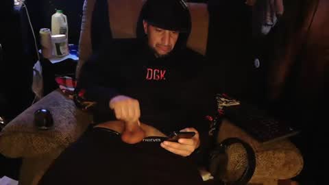 Snapshot of n3v3rpanic1 chatting on 1, 3, 2025 SnackPants online show from 1, 3, 2025