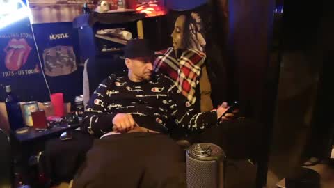 Snapshot of n3v3rpanic1 chatting on 6, 3, 2025 SnackPants online show from 6, 3, 2025