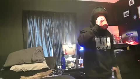 Snapshot of n3v3rpanic1 chatting on 7, 3, 2025 SnackPants online show from 7, 3, 2025