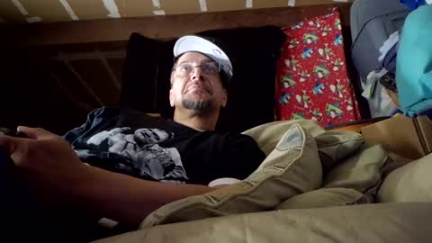 Snapshot of n3v3rpanic1 chatting on 21, 9, 2025 SnackPants online show from 21, 9, 2025