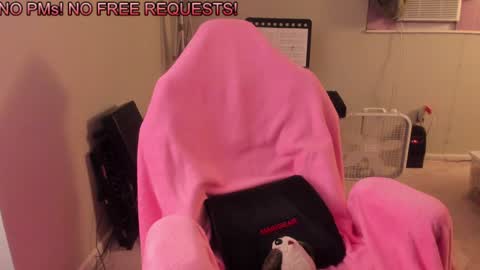 Natalie Marlo online show from 16, 1, 2025