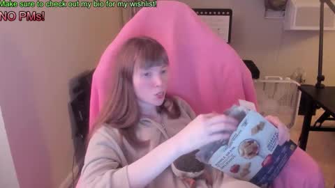 Natalie Marlo online show from 29, 10, 2025