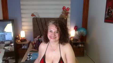 nadia_84 online show from 23, 9, 2025