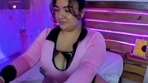 Nadine online show from 29, 4, 2026