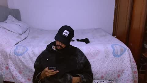 Snapshot of naduu__xx chatting on 3, 2, 2025 naduu__xx online show from 3, 2, 2025