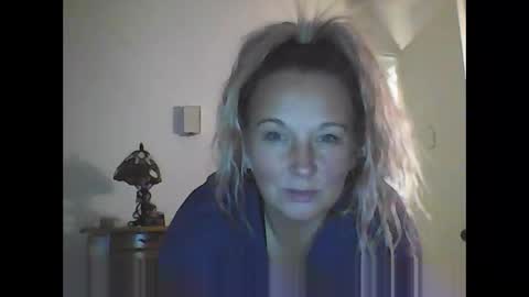 naenae937 online show from 24, 2, 2025