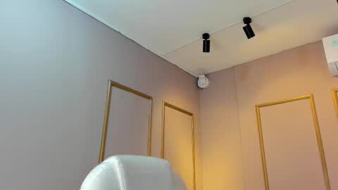 Nahimi online show from 13, 1, 2026