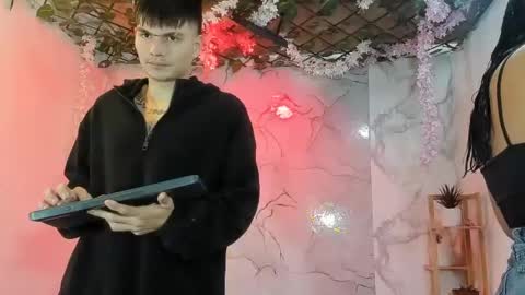nahomi_hot2002 online show from 6, 7, 2026