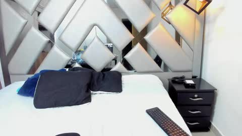 Nahomi  online show from 26, 2, 2026