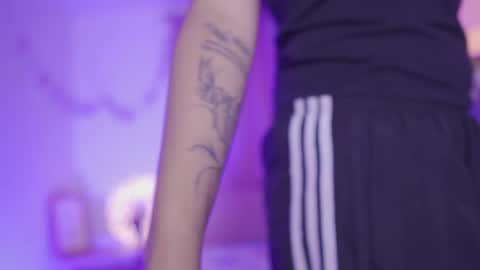 nahomy 2308 online show from 27, 3, 2026