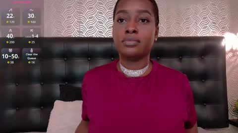 naiaramasson_ online show from 16, 4, 2026