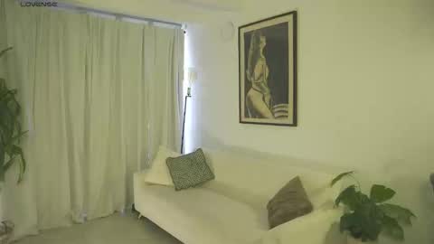 Snapshot of nailuj66 chatting on 27, 2, 2026 Lia online show from 27, 2, 2026