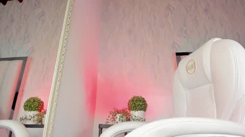 Snapshot of nainadeivis chatting on 8, 1, 2025 Naina online show from 8, 1, 2025