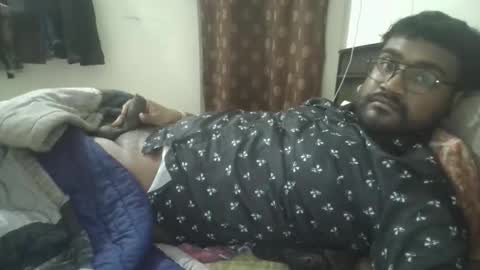 NAIRANANDU28 online show from 15, 12, 2025