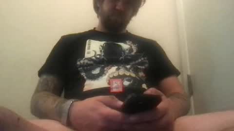 Snapshot of nakedbluesman420 chatting on 9, 6, 2026 nakedbluesman420 online show from 9, 6, 2026