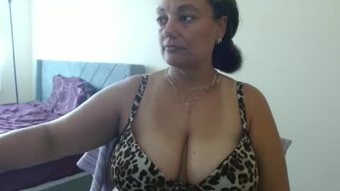 Snapshot of nala_thickk chatting on 17, 12, 2024 Nala Thickk online show from 17, 12, 2024
