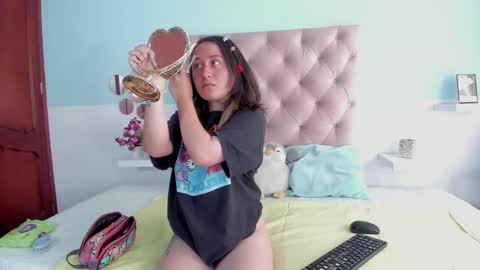 nana_s online show from 17, 11, 2025