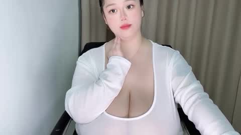 Snapshot of nanabigbobo chatting on 30, 4, 2026 nanabigbobo online show from 30, 4, 2026