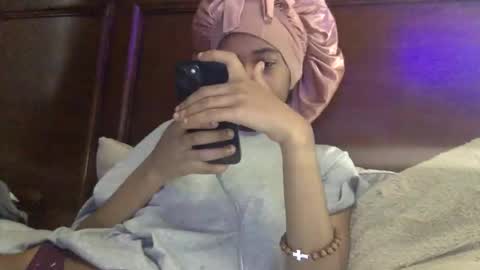 nanaonn online show from 5, 2, 2026