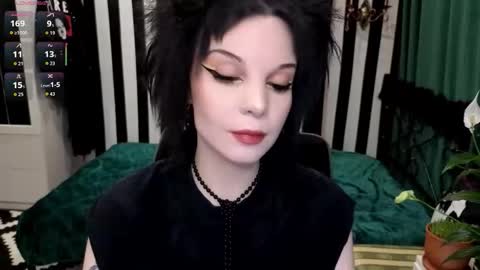 Nancy online show from 30, 11, 2025