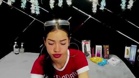 Snapshot of nanis_james15 chatting on 7, 3, 2026 nanis james15 online show from 7, 3, 2026