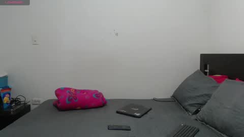 Snapshot of nanna_and_balder2 chatting on 19, 2, 2025 nanna_and_balder2 online show from 19, 2, 2025