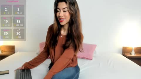 Snapshot of nany_model25 chatting on 5, 3, 2025 nany_model25 online show from 5, 3, 2025